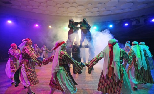 Karşıyaka’da halk dansları kursuna muhteşem final!