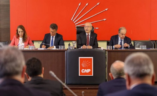 Kılıçdaroğlu yönetimi 'Olağanüstü kurultay' için kapıyı kapattı: 'PM katılanlarla yoluna devam edecek'