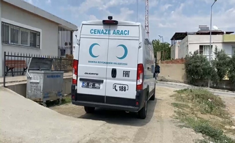 Boşanıp baba evine dönen kızını katletmişti... Cani baba tutuklandı