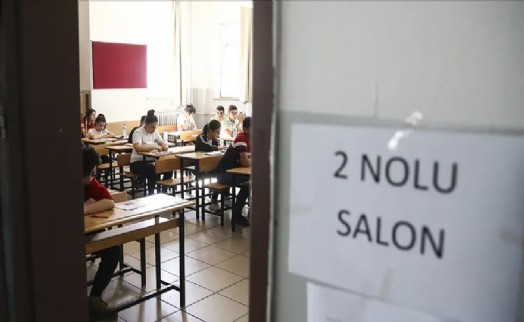 Milli Eğitim Bakanı Yusuf Tekin açıkladı: Cuma günü okullar tatil edildi