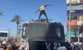 Özel'in İzmir mitinginde TOMA'nın üzerine çıkmıştı: Mahkemeden karar çıktı!