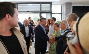 Özgür Özel İzmir’e geldi