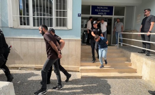 Sanal medyada tanıştığı kadının davetiyle gittiği evde darbedildi; 8 gözaltı