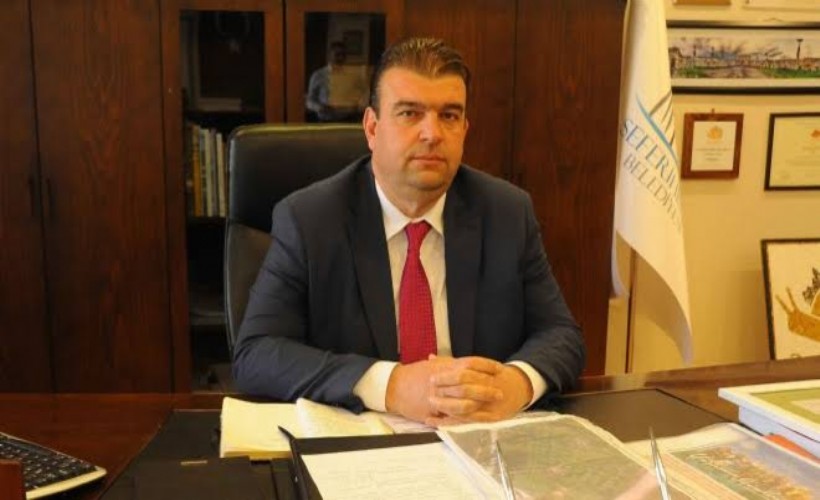 Seferihisar Belediye Başkanı gözaltında diyalize götürüldü!