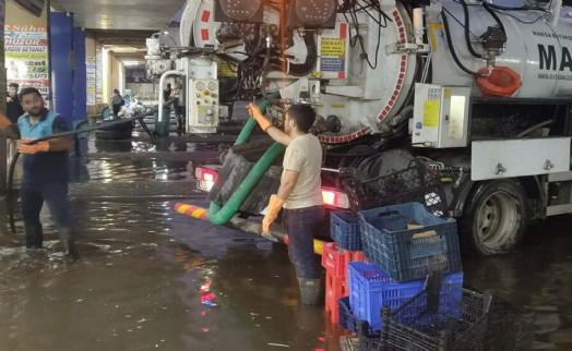 Sel yaşanan Salihli'de yaralar sarılıyor