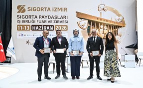 Sigorta İzmir’de geleceğin riskleri ve fırsatları masaya yatırıldı
