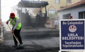 Urla’da asfalt seferberliği: Altyapı büyük ölçüde tamamlandı, yollar yenileniyor
