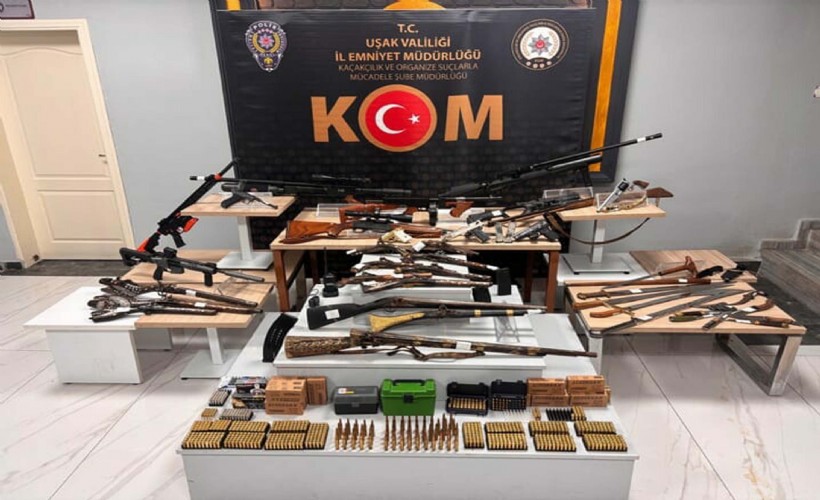 Uşak'ta şüpheli evden adeta cephanelik çıktı