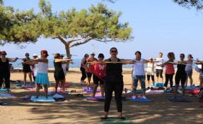 Yeşille mavinin buluştuğu yerde pilates