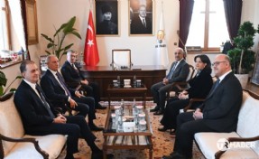 AK Parti ve DEM Parti heyetleri bir araya geldi