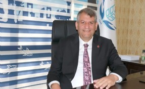 'AK Parti’li başkanın makam aracından kaçak göçmen çıktı' iddiası... CHP’li vekilden sert tepki: ‘CHP'li olsaydı operasyon olmaz mıydı?’