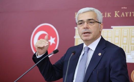 CHP'li Uzun'dan sendikaya zam çıkışı: 'Memurların hiç sendikası olmasaymış daha iyiymiş'