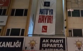 'NATO'ya Hayır' pankartı yargıya taşındı: Saadet Partisi valiliğin para cezasına itiraz etti