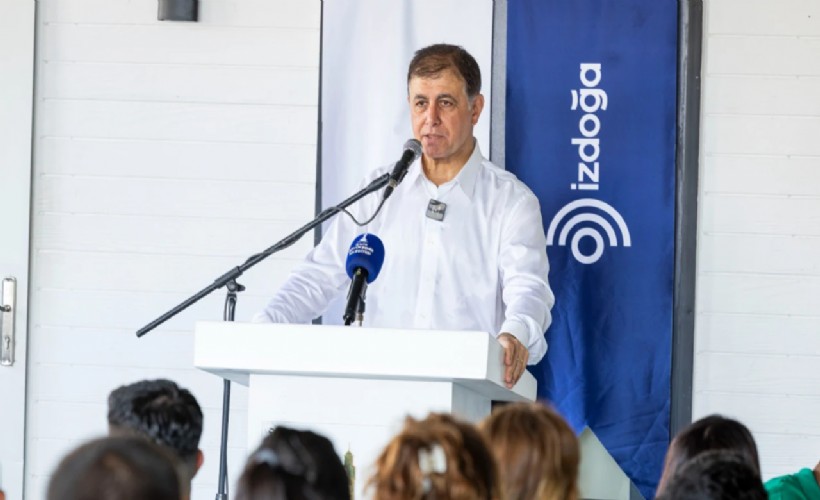 Tugay mesaiye İzdönüşüm personeliyle başladı 'Gecemizi gündüzümüze katıp çalışıyoruz'