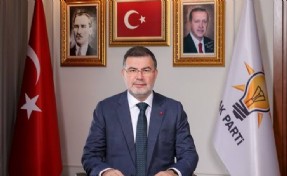 AK Parti İzmir yönetiminde iki ayrılık