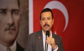 AK Partili Kaya’dan İktisat Kongresi binası çıkışı: 'Tarihi yıkanlar değil, sahip çıkanlar hatırlanır!'