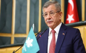 Ahmet Davutoğlu siyaseti bıraktı! Gelecek Partisi feshedildi