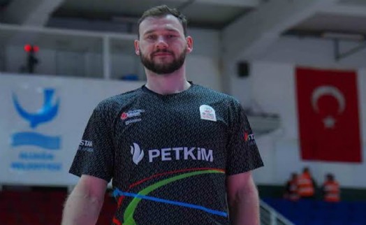 Aliağa Petkimspor'da Martynas Sajus ile yollar ayrıldı