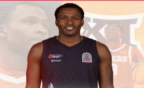 Aliağa'dan flaş transfer: Max Abams formayı giydi