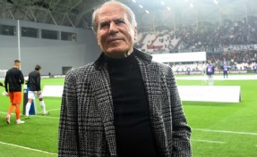 Altay'dan Mustafa Denizli'ye çağrı