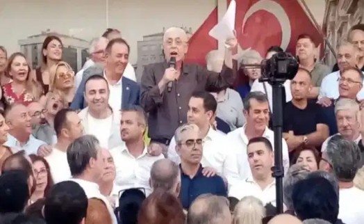 Antalya’da toplu istifa: CHP’nin eski il başkanı ve Pikaçu da aralarında