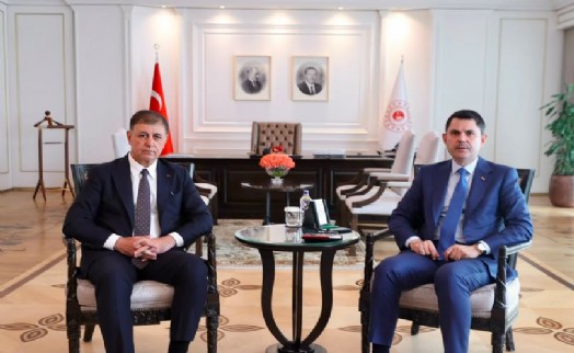 AK Parti'te geçeceği iddialarının gölgesinde Tugay’dan Bakan Kurum'a dikkat çeken ziyaret