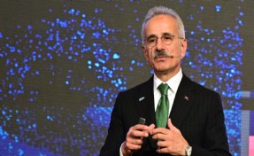 Bakan Uraloğlu: Memur maaşlarının 10 gün yatmadığı zamanları biliriz