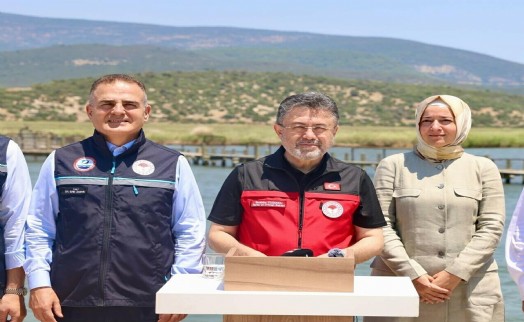 Bakan Yumaklı'dan su ürünleri ihracatında 2028 hedefi