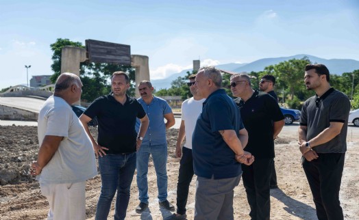 Başkan Eşki sabahın ilk ışıklarıyla sahada: Yeşilçam bambaşka bir mahalle olacak