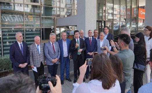 Belediye meclisinde 'hakaret' ve 'özür' krizi: CHP Grubu toplantıyı terk etti