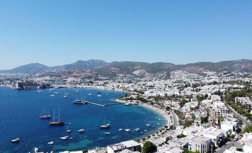 Bodrum'da tatil cep yakıyor: 2 kişi 1 hafta tatil minimum 35 bin TL!