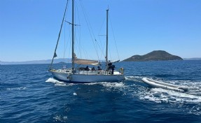 Bodrum’da 35 kaçak göçmen ile 2 göçmen kaçakçısı şüphelisi yakalandı