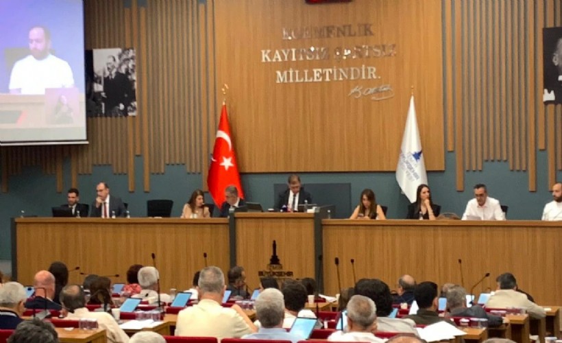 Büyükşehir Meclisi’nde dikkat çeken adım: Önce protokol, sonra parselasyon!