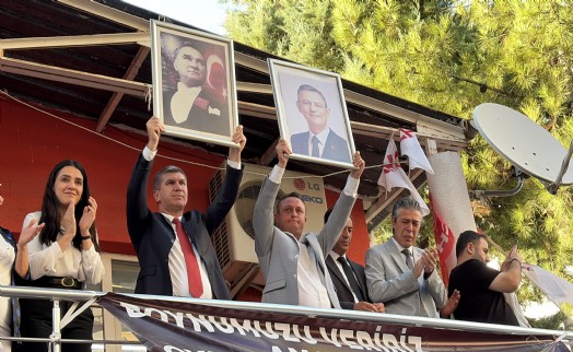 Burdur’da CHP il ve 11 ilçe örgütü ile 3 belediye başkanı YENİ Parti'ye geçti