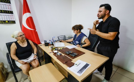 Büyükşehir'den işitme cihazı desteği