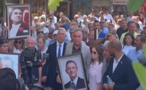 CHP Bergama’da toplu istifa! Başkan Çelik ve meclis üyeleri YENİ Parti’ye geçti