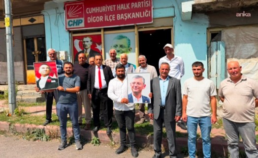 CHP Digor İlçe Teşkilatı partilerinden istifa ederek YENİ Parti'ye katıldı