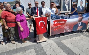CHP Foça İlçe Örgütü partiden topluca istifa etti