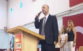 CHP İzmir’de istifa dalgası sürüyor: O isim de partiden ayrıldı