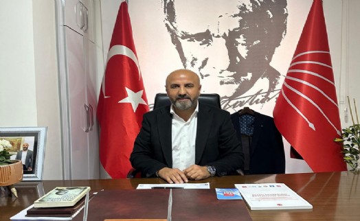 CHP Karabağlar'ın yeni İlçe Başkanı Bülent Sözüpek'ten ilk açıklama: Makam değil, memleket anlayışıyla gece gündüz çalışacağız!