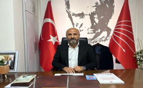 CHP Karabağlar'ın yeni İlçe Başkanı Bülent Sözüpek'ten ilk açıklama: Makam değil, memleket anlayışıyla gece gündüz çalışacağız!