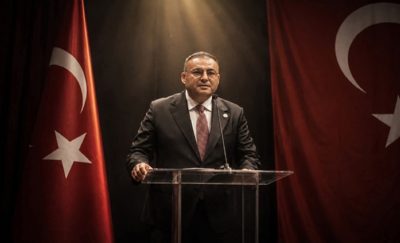 CHP Konak İlçe Başkanı Kalmaz istifa kararını açıkladı: Yeni Parti’ye katılacak