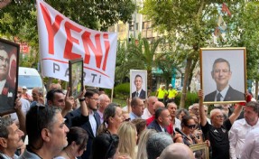 CHP Konak'ta toplu istifa: Örgüt YENİ Parti'ye geçiyor!