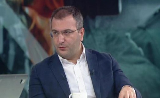 Cem Küçük gözaltına alındı