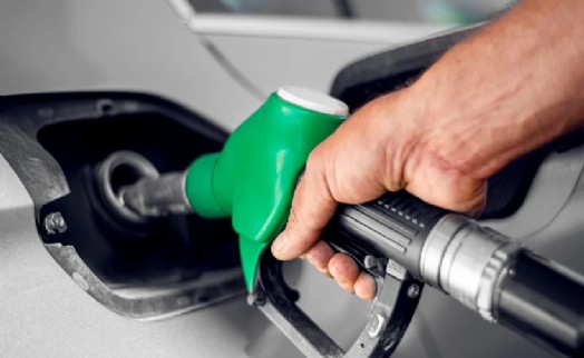 Depoyu dolduracaklar dikkat! Motorin rekor seviyeye yükseldi