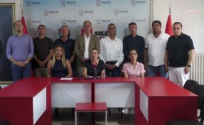 Efes Selçuk Belediyesi'nde toplu istifa: Meclis'te CHP'li üye kalmadı