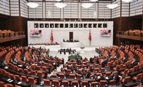 En düşük emekli aylığını da içeren teklif Meclis'te: İlk 7 madde kabul edildi