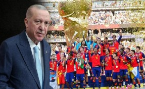 Erdoğan'dan Dünya Kupası'nı Kazanan İspanya Milli Takımı'na Tebrik