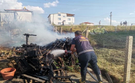 Evin bahçesinde yangın paniği