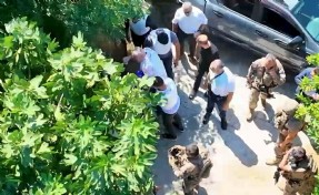 Firari hükümlü özel harekatla çatışarak teslim oldu!